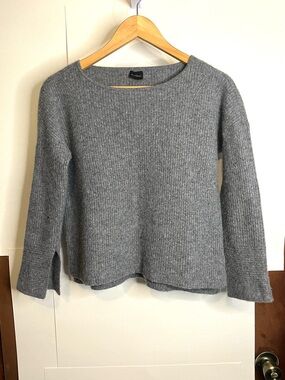 Your Sixth Sense by C&A Women's (VTG M/Fits S) Gray Ribbed Cashmere Sweater 90s